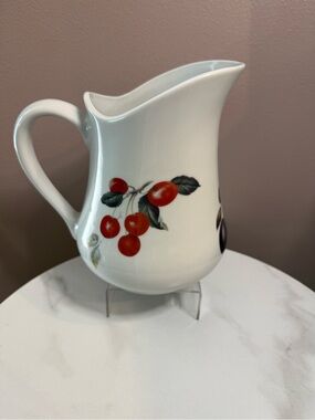 BIA Brazil Cordon Bleu Catherine pitcher